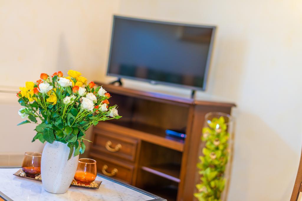 Aparthotel Katalyma 828 Kanfanar Ngoại thất bức ảnh