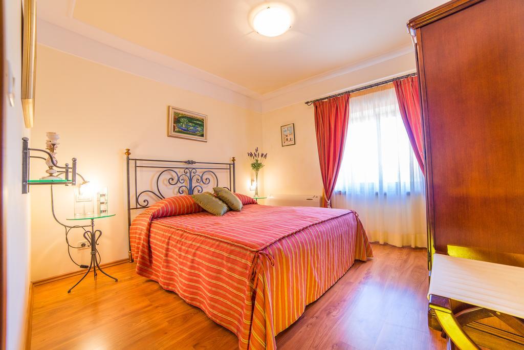 Aparthotel Katalyma 828 Kanfanar Ngoại thất bức ảnh