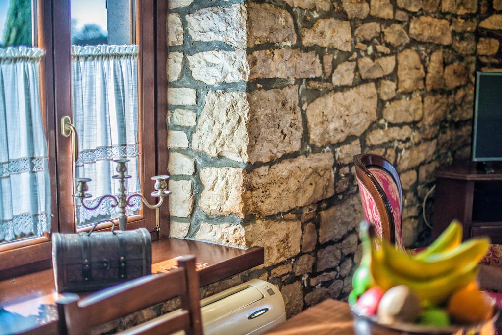 Aparthotel Katalyma 828 Kanfanar Ngoại thất bức ảnh