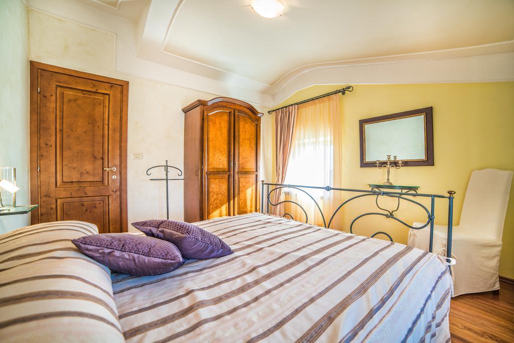 Aparthotel Katalyma 828 Kanfanar Ngoại thất bức ảnh