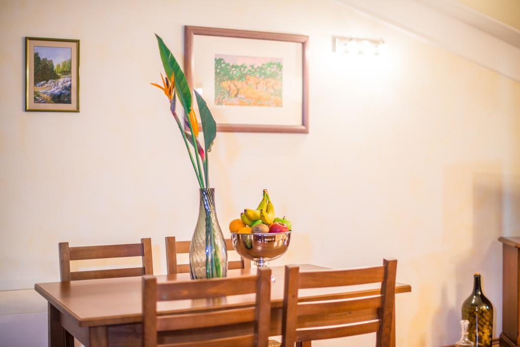 Aparthotel Katalyma 828 Kanfanar Ngoại thất bức ảnh