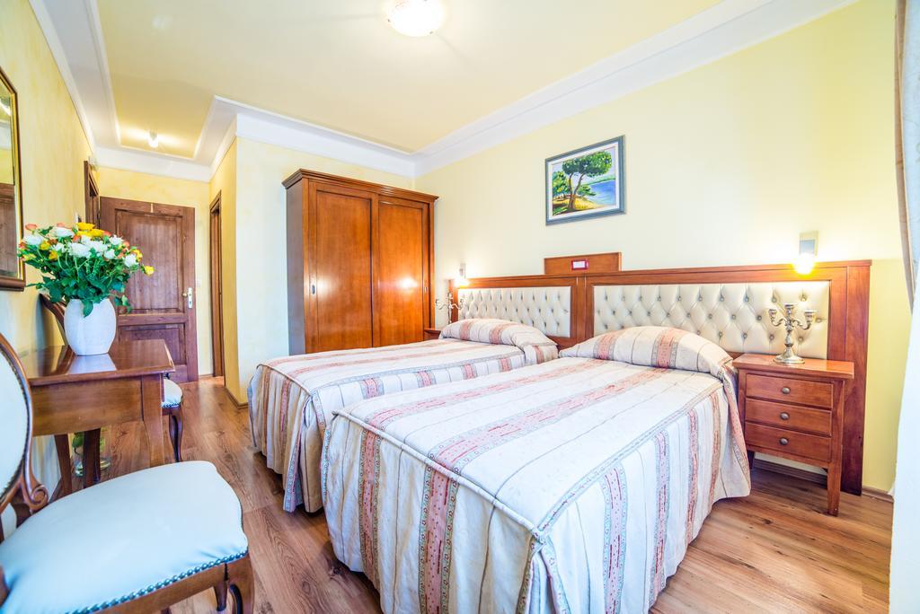 Aparthotel Katalyma 828 Kanfanar Ngoại thất bức ảnh